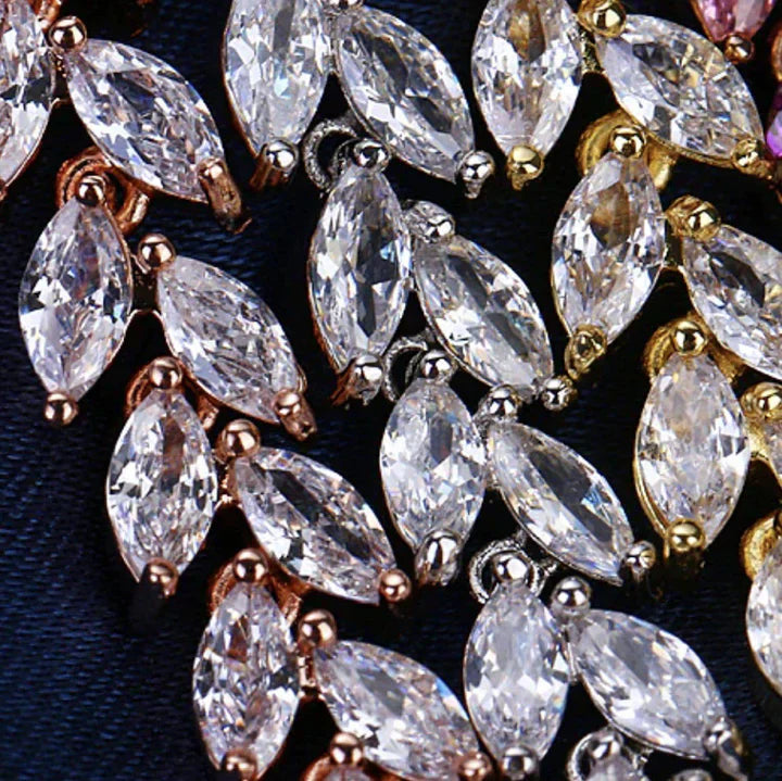 Nemorina Foliora | Elegante Armband in Witgoud