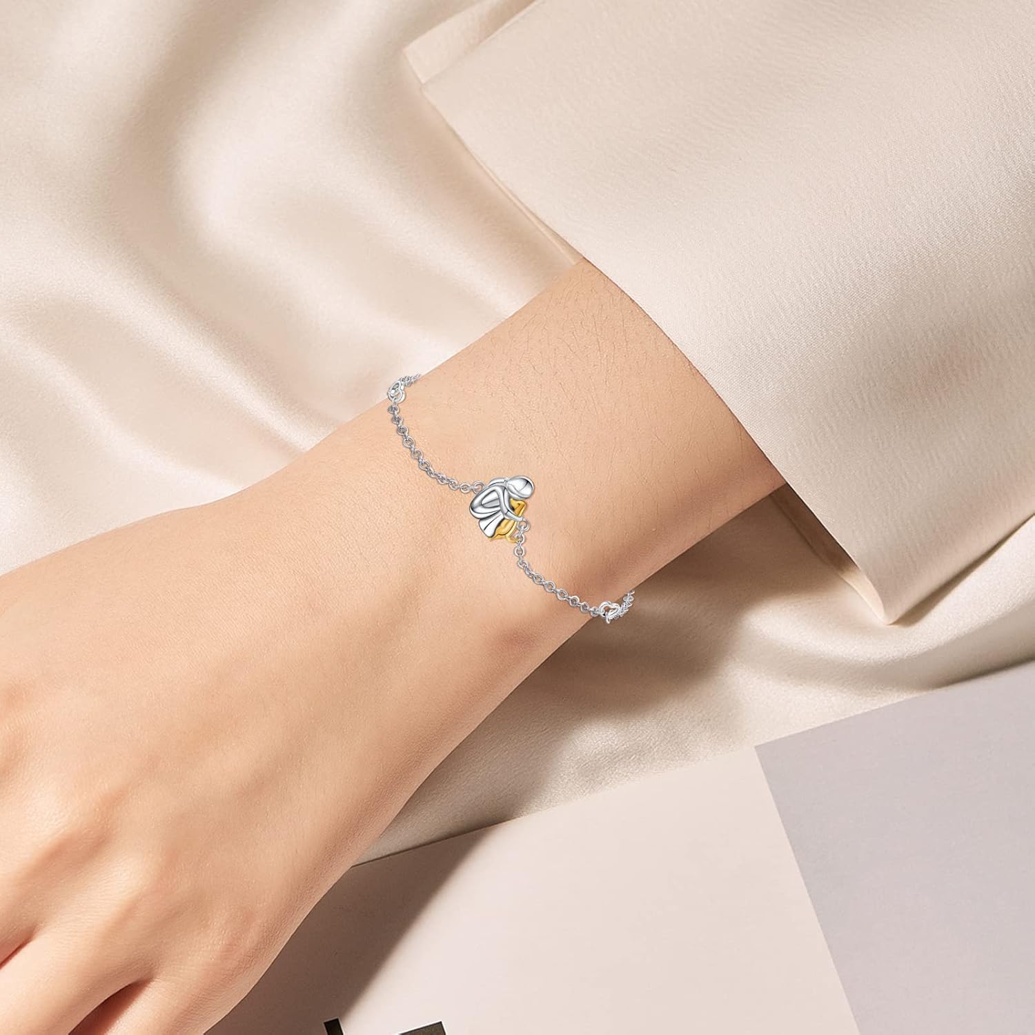 Armband met verstelbare lengte en eenvoudige vormgeving