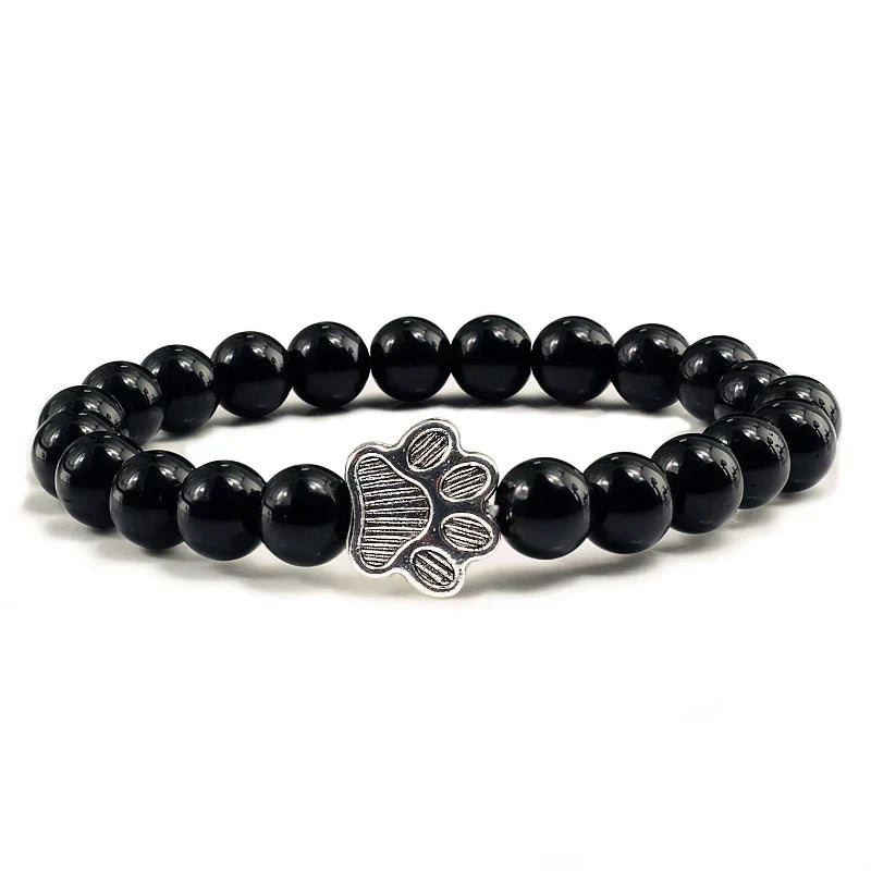 Armband met kralen en pootmotief