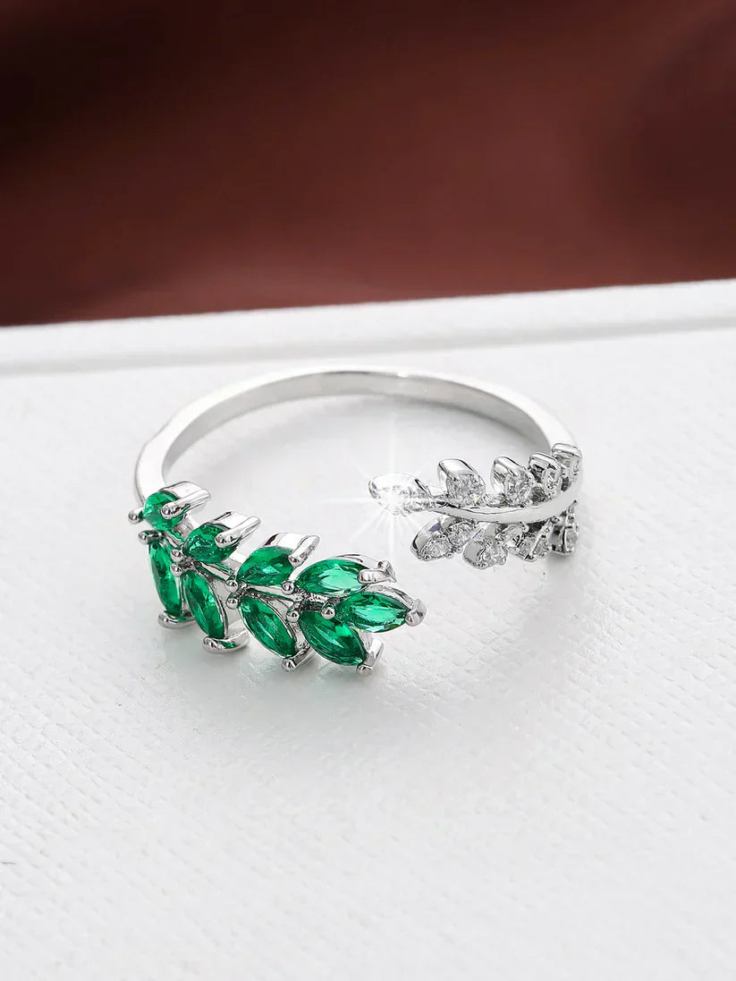 Lyselle Vivara Ring