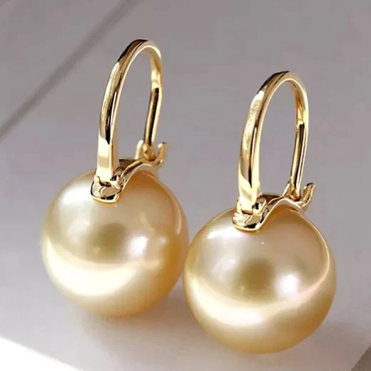 Elegante Gouden Pareloorbellen