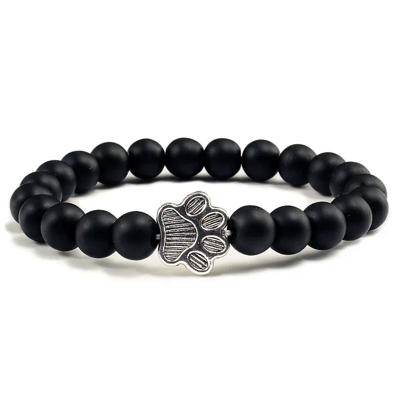 Armband met kralen en pootmotief