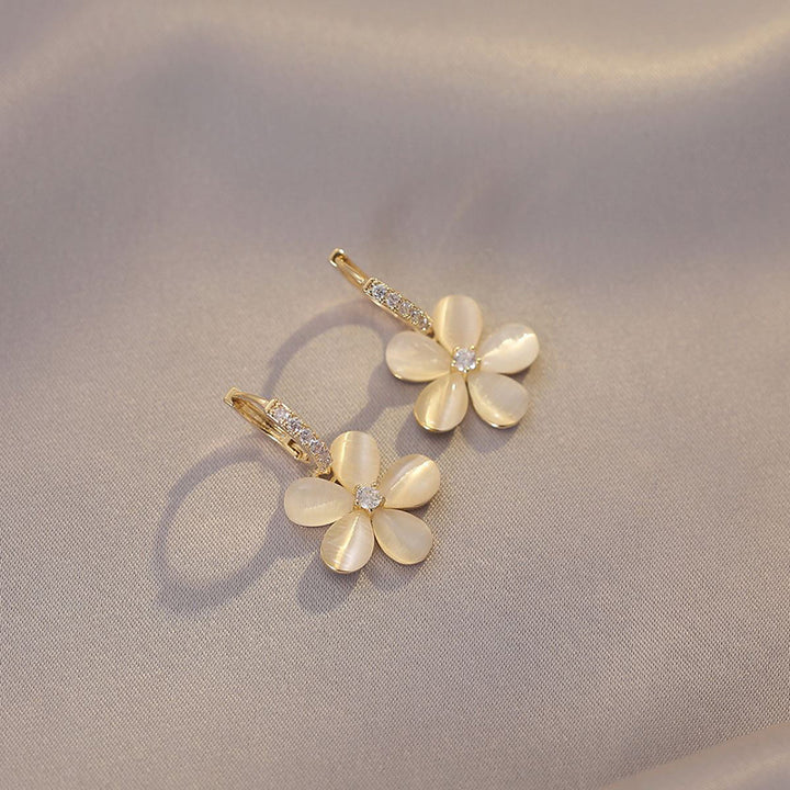 Ignatia Bellastra Oorbellen | Goud