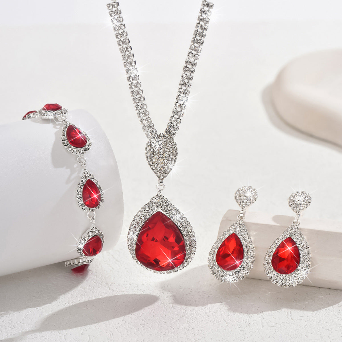 Edith –  Ruby-sieradenset