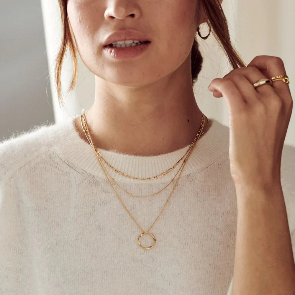 Open Cirkel Drielagen Ketting | Goud